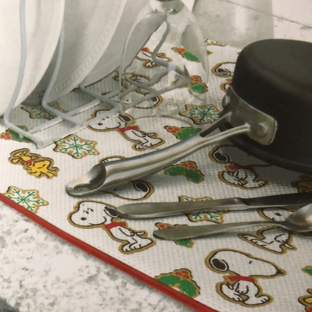 Peanuts Snoopy Christmas Holiday Drying Mats